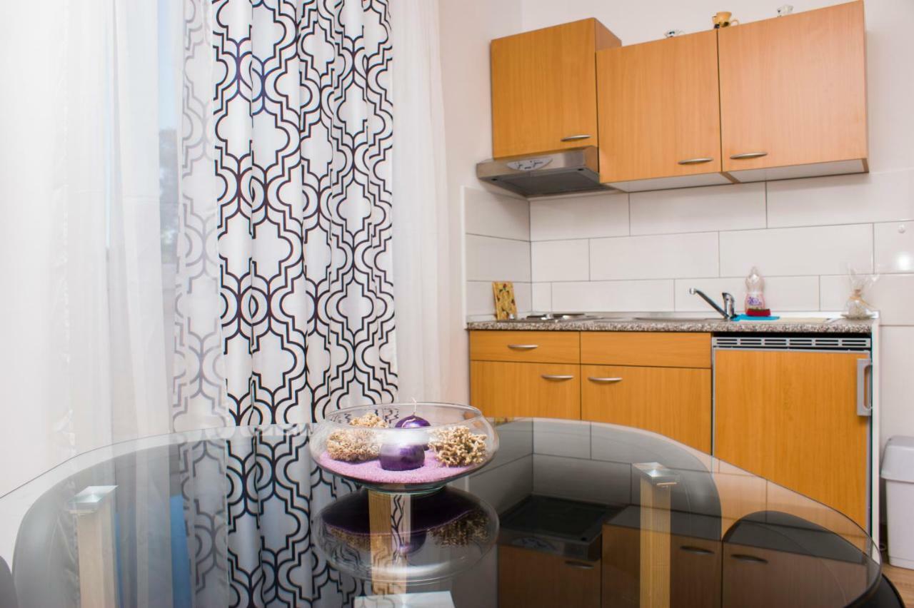 Apartments Martina บานโจเล ภายนอก รูปภาพ